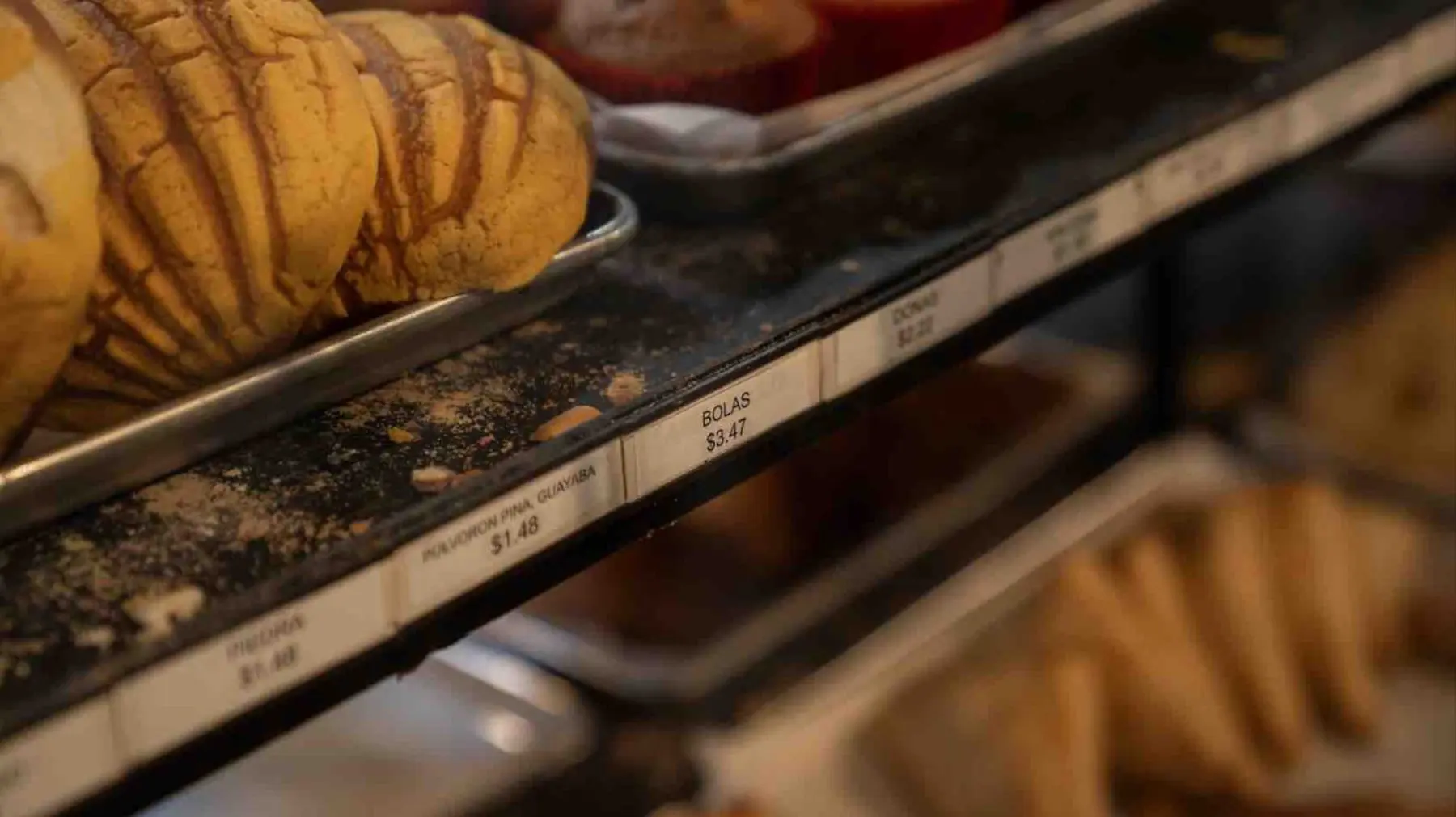 A photo of the conchas served at Manolo’s.