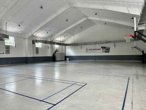 An image of the gymnasium at the community center.